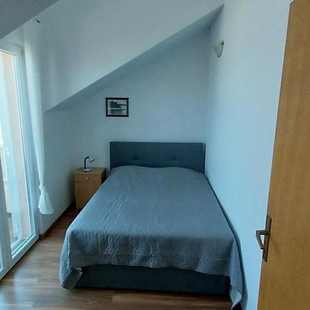 Apartment Zvonimir Mirce Exterior foto